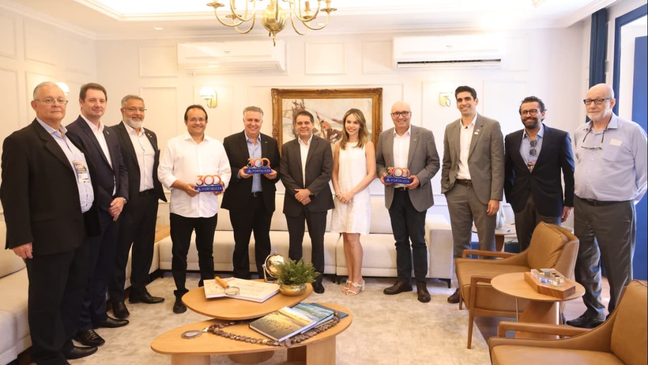 O encontro segue até sexta-feira (29/05) e reúne representantes de diversas cidades brasileiras
